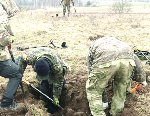 В Прибалтике найдены останки пяти воинов стрелковой дивизии, сформированной в Пермском крае